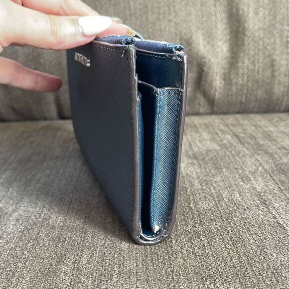 Michael Kors Jet Set Travel cross grain leather wristlet phone wallet navy - Picture 5 of 12